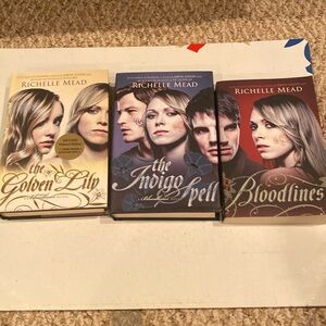 NWOT Lot of 3 Bloodlines Novels